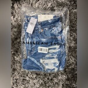 American Eagle Mom Short, Size 2, NWT!